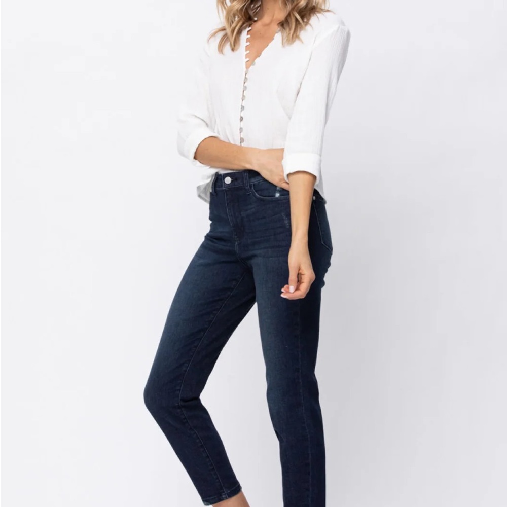 Judy Blue Cool Denim MSRP $70 - Picture 9 of 9